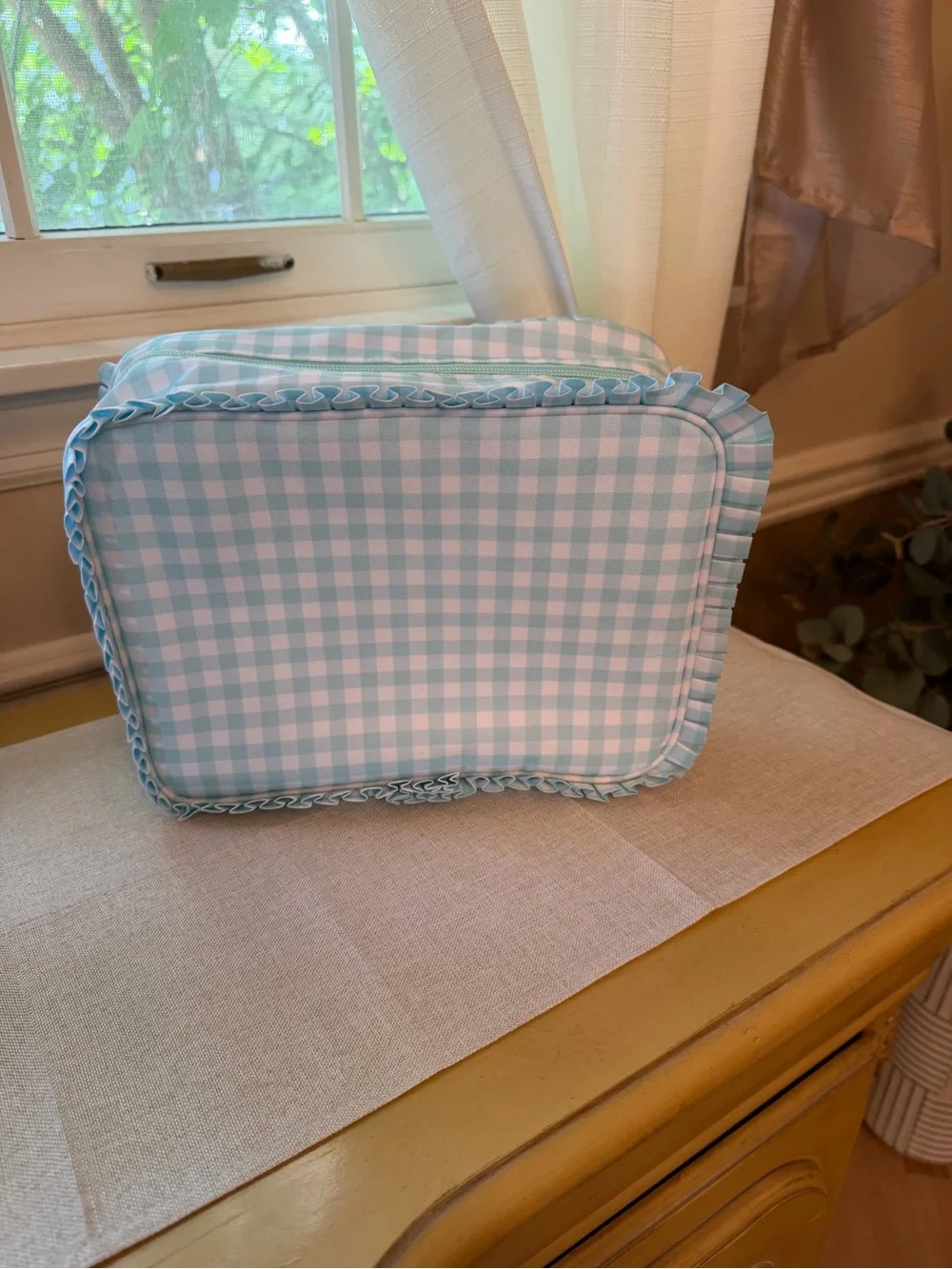 NWOT Blue Gingham Ruffle Cosmetic Makeup Bag Travel Toiletry Pouch